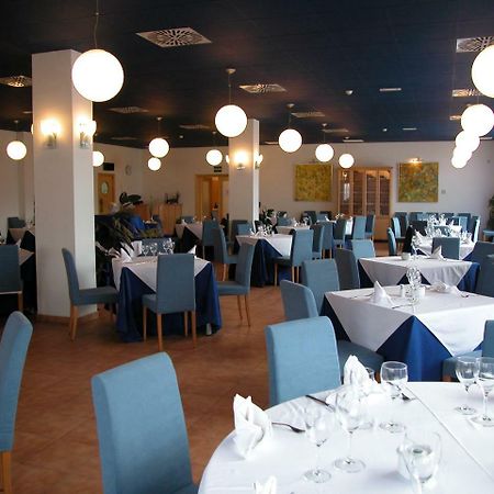 Hotel Villa De Estercuel 외부 사진