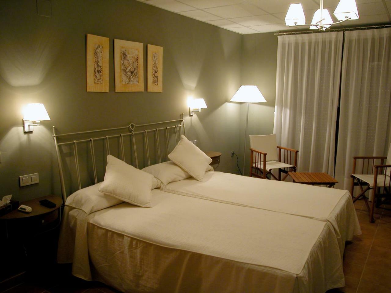 Hotel Villa De Estercuel 외부 사진
