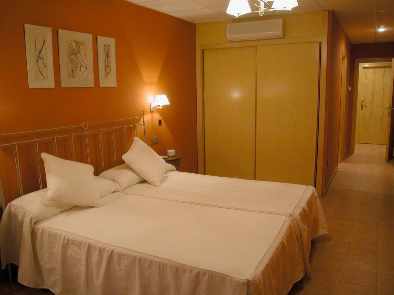 Hotel Villa De Estercuel 객실 사진