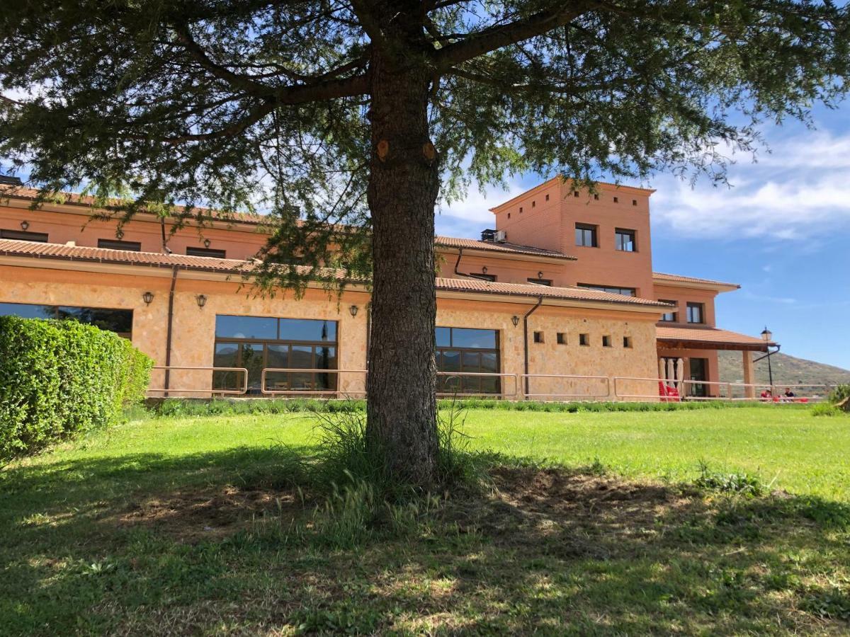 Hotel Villa De Estercuel 외부 사진